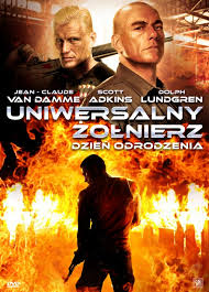 uniwersalny-zolnierz-dzien-odrodzenia-transformers.jpg